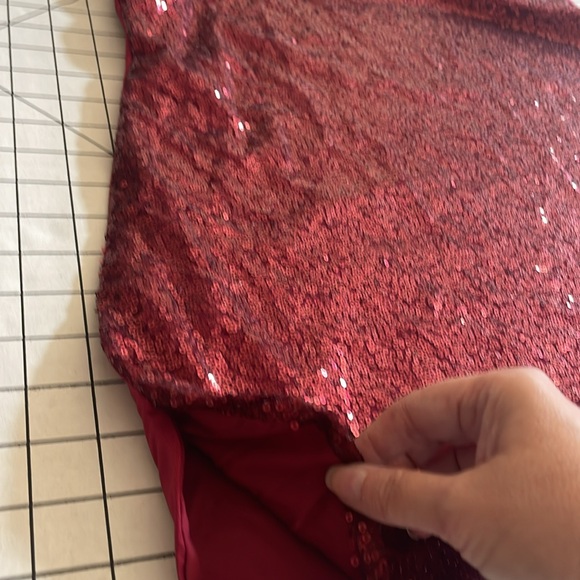Festive red sparkly sequin shell tank top, size 3xl, new with tags - Picture 4 of 7